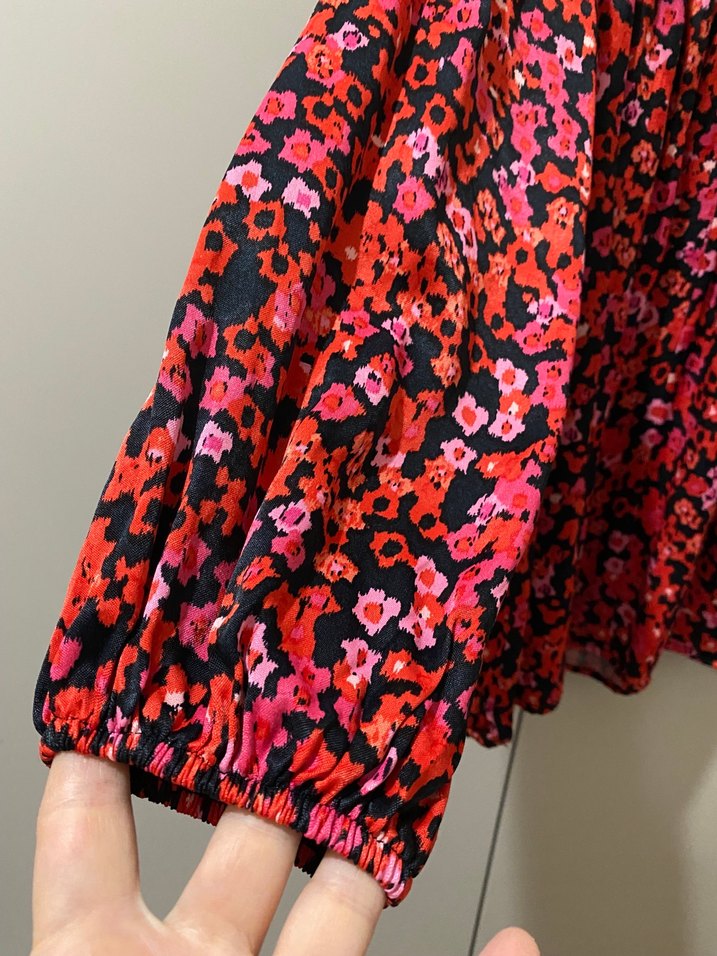 Kırmızı Desenli Bluz, yeni etiketli ürün - Görsel 4