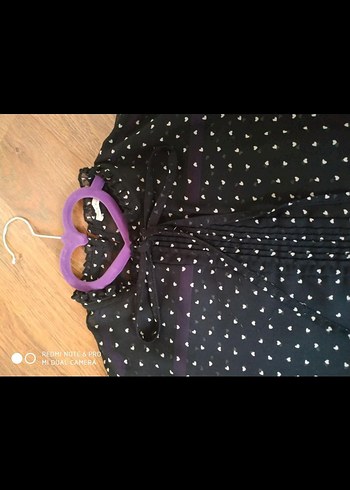 Puantiye Desenli Siyah İpek Bluz - Görsel 6