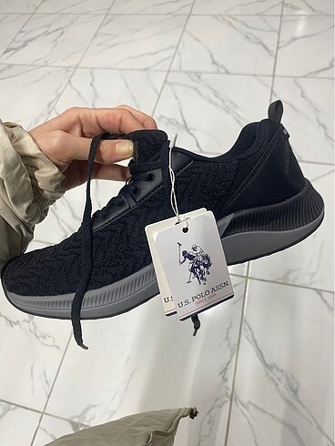39 Beden siyah Renk Us. Polo spor ayakkabı