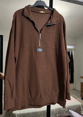 Kahverengi Fermuarlı Yumuşak Sweatshirt