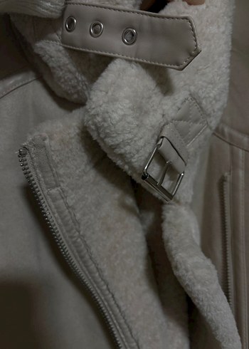 Kürklü Bej Süet Kadın Ceket Stradivarius - Görsel 6