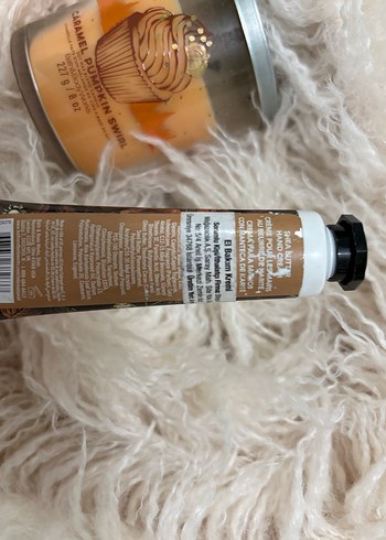 Bath & Body Works El Kremi ve Mum Seti - Görsel 2