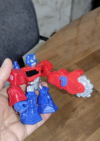 Renkli Kırmızı Robot Aksiyon Figürü - Görsel 3