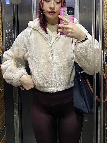 Bershka peluş kürk