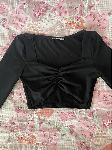 Uzun kollu crop bluz