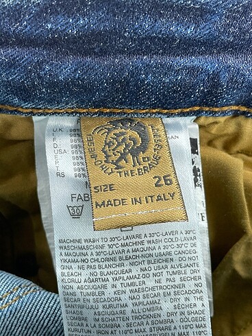26 Beden mavi Renk Diesel Jean / Kot %70 İndirimli.