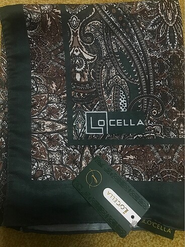 Diğer Etnik model şal