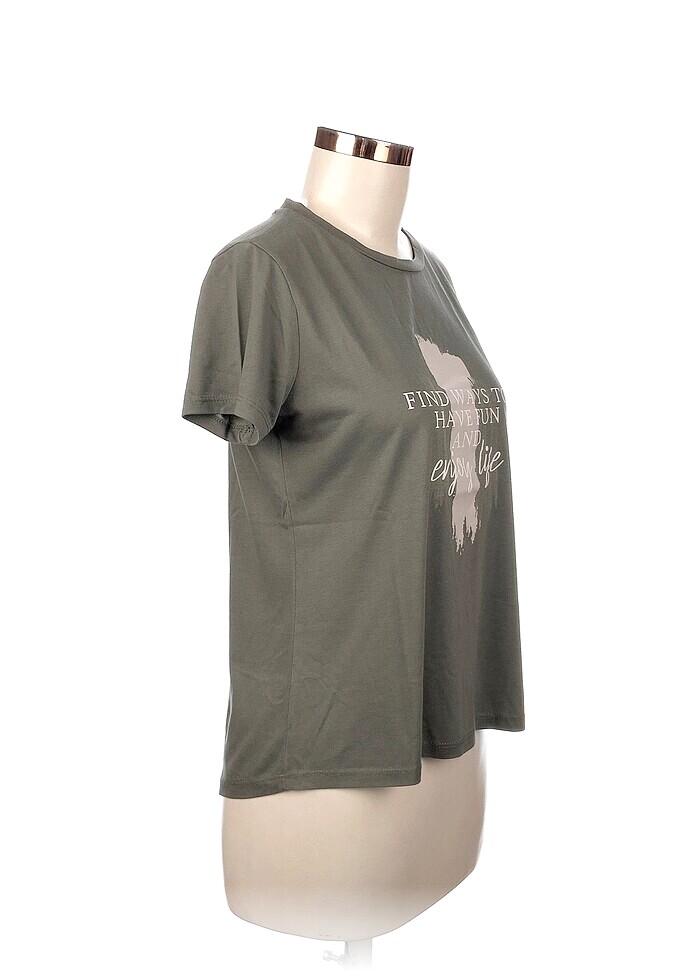 Defacto T-shirt %70 İndirimli. - Görsel 2