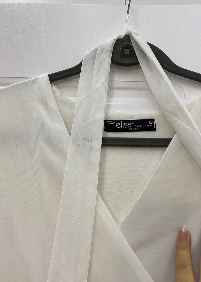 Kolları transparan beyaz elbise - Görsel 2