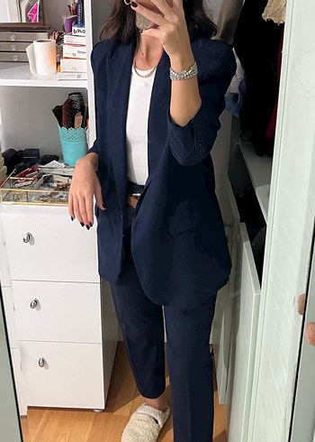 Zara Kadın Lacivert Kemerli Midi Blazer ve pantolon