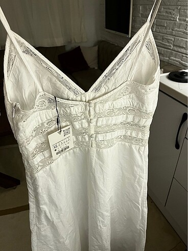 Zara Beyaz elbise