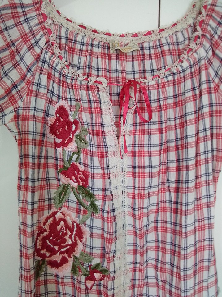 Nakışlı, çiçek işlemeli elbise - Görsel 5