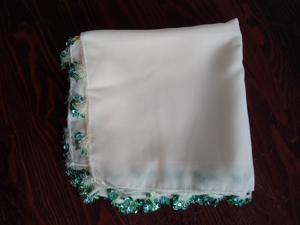 pul oyalı tülbent krep kumaş - Görsel 5