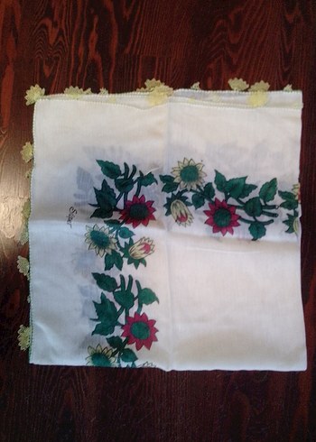 Dantel Kenarlı Vintage Kadın Fular - Görsel 2