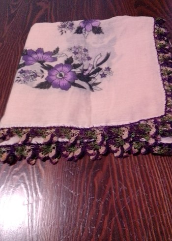 Mor Dantel Detaylı Kadın Eşarp - Görsel 2