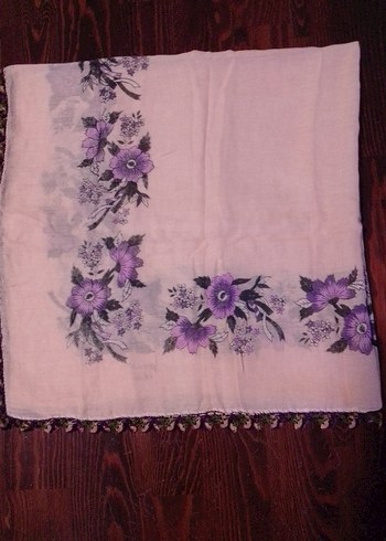 Mor Dantel Detaylı Kadın Eşarp - Görsel 7