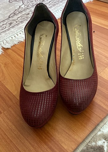 Diger Kadın Bordo Yılan Desenli Platform Topuklu