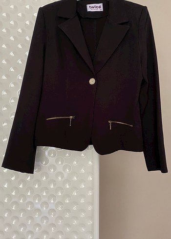 Kadın Siyah Mini Düğmeli Blazer Ceket