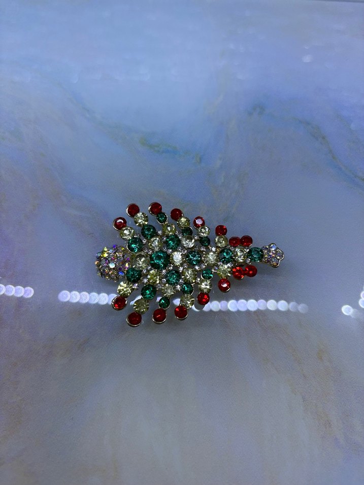 Renkli İşlemeli Payetli Kadın Broş - Görsel 2