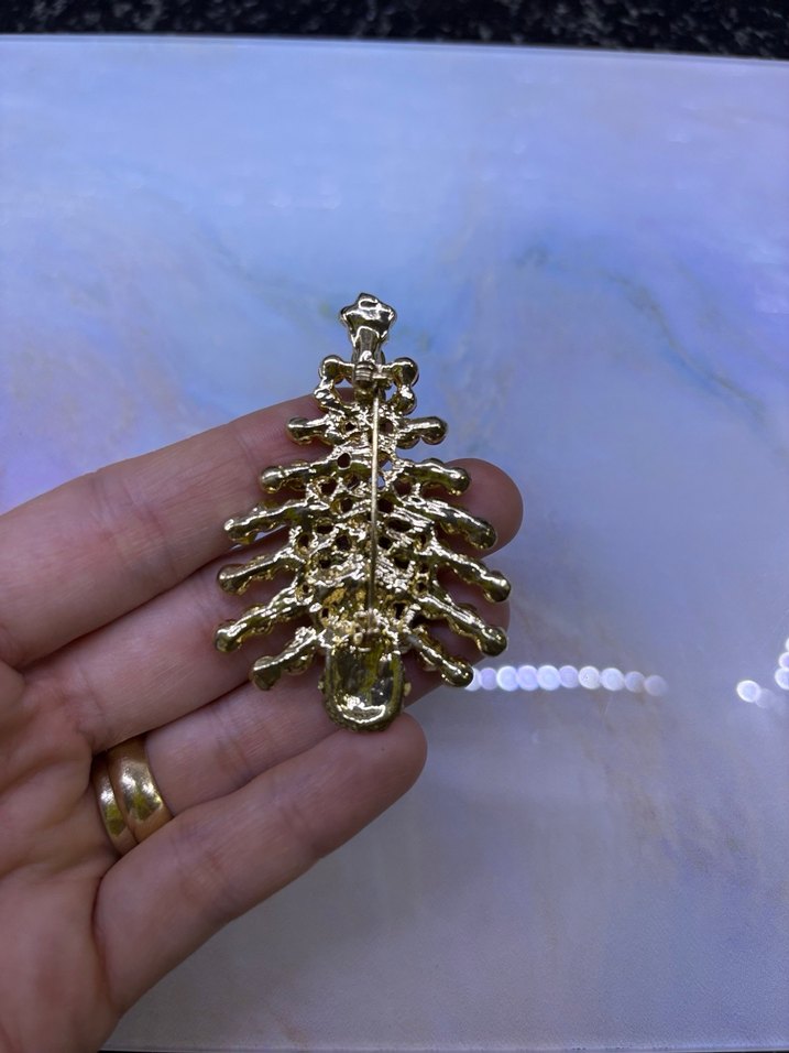 Renkli İşlemeli Payetli Kadın Broş - Görsel 3