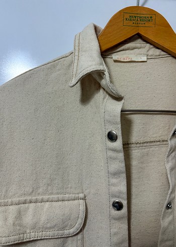 Düğmeli Bej Kadın Ceket - Görsel 3