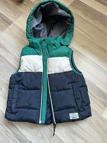 H&M Çocuk Şişme yelek 4-6 yaş