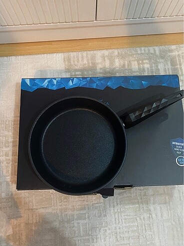 Beden Karaca bio diamond 26 cm tava sıfır hiç kullanılmadı