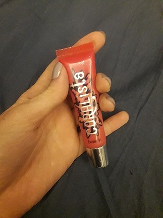 benefit lip balm