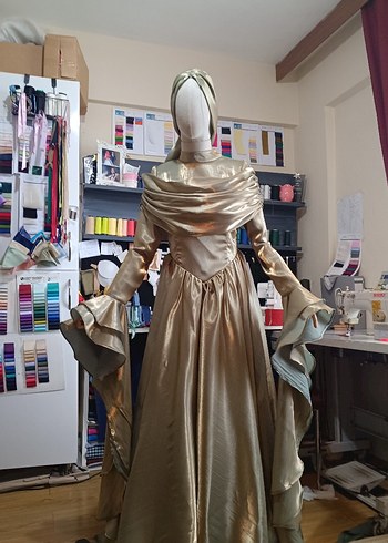 Uzun Kollu, Yüksek Yakalı Gotik Kadın Elbisesi - Görsel 6