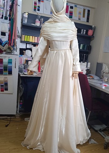 Drapeli Uzun Beyaz Gelinlik - Görsel 2