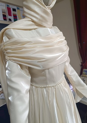 Drapeli Uzun Beyaz Gelinlik - Görsel 7