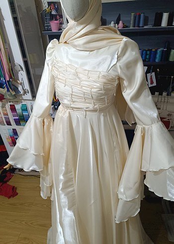 Uzun Beyaz Vintage Gelinlik - Görsel 2