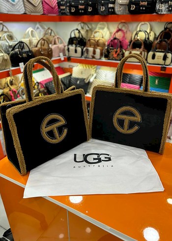  Beden mavi Renk UGG Kadın Lacivert Fermuarlı Günlük Çanta