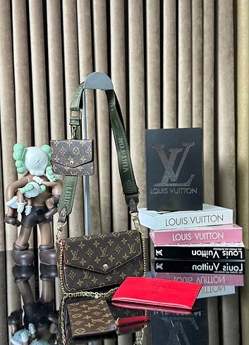  Beden Louis vuitton Askılı Çanta 