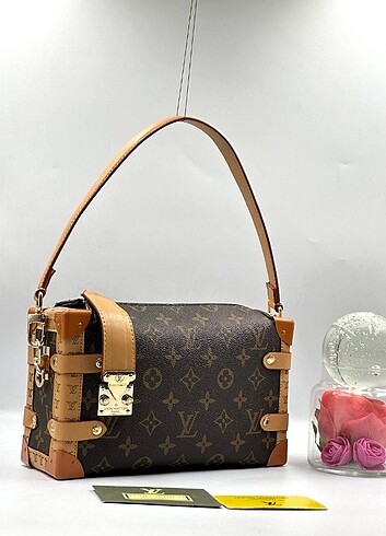 Beden Louis vuitton side trunk MM monogram canvas bag