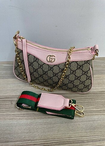 Gucci GUCCİ OPHİDA GG BAG