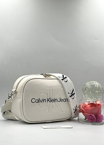 Beden çeşitli Renk Calvin klein jeans camera bag with strap