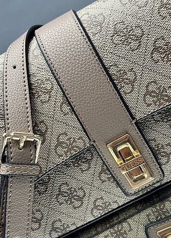Guess New GUESS - Dignity