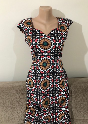 Boncuk İşlemeli Uzun Desenli Kadın Kalem Elbise - Görsel 7