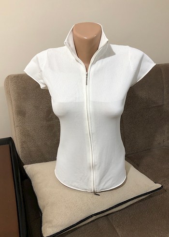 Beyaz Yarım Kollu Fermuarlı Mini Yelek - Görsel 9