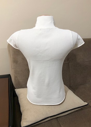 Beyaz Yarım Kollu Fermuarlı Mini Yelek - Görsel 6