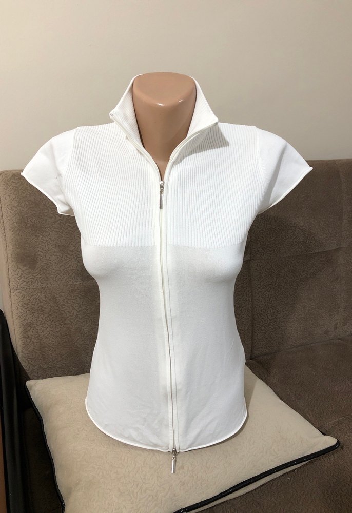 Beyaz Yarım Kollu Fermuarlı Mini Yelek - Görsel 4