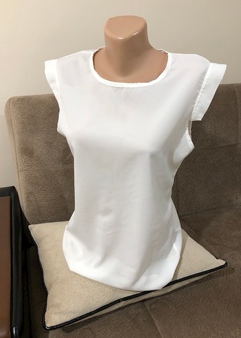 Beyaz Kadın Kısa Kollu Bluz - Görsel 3