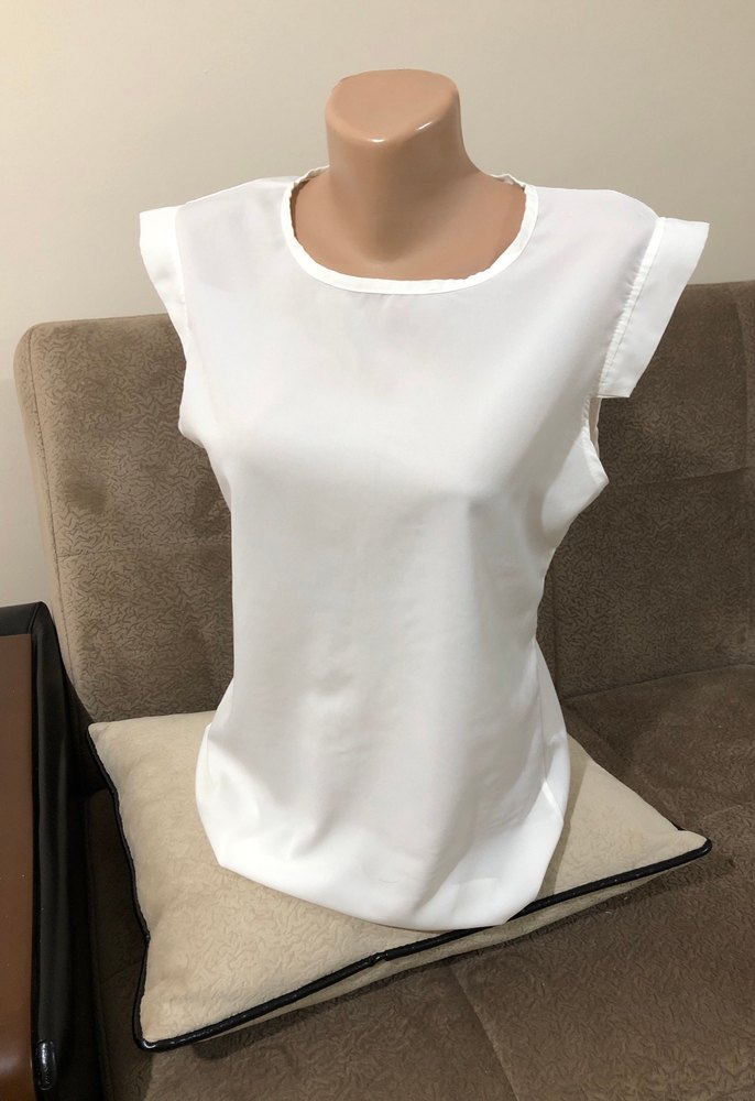 Beyaz Kadın Kısa Kollu Bluz - Görsel 3