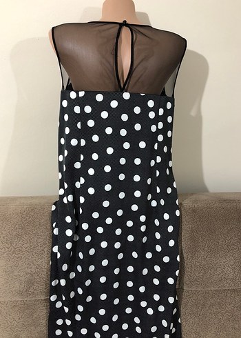 Zincir Detaylı Puantiyeli Siyah Uzun Elbise - Görsel 14