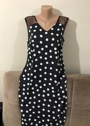 Zincir Detaylı Puantiyeli Siyah Uzun Elbise - Görsel 13