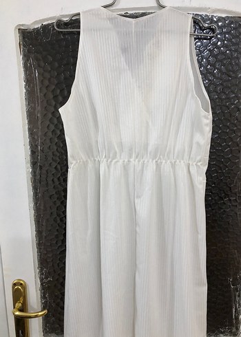 Nakışlı ve Pilili Beyaz Keten Uzun Elbise - Görsel 7