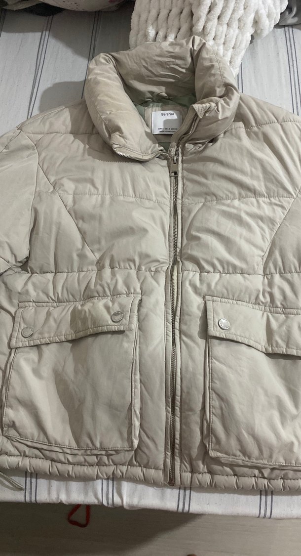 Bershka şişme mont - Görsel 3