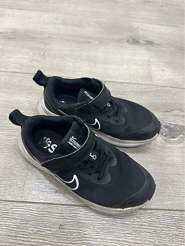 28 Beden siyah Renk Erkek çocuk spor ayakkabı