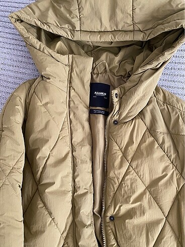 Pullandbear mont